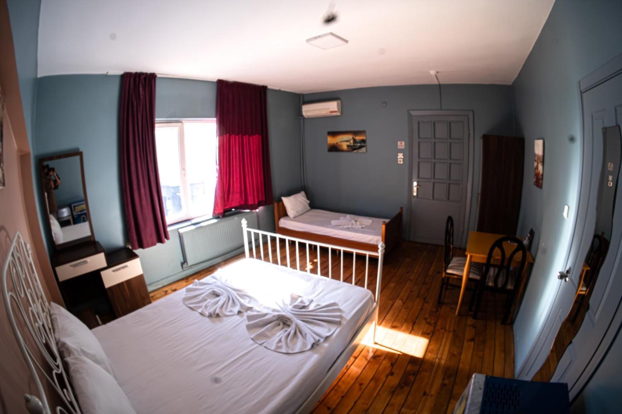 Cheers Midtown Hostel Истанбул Екстериор снимка